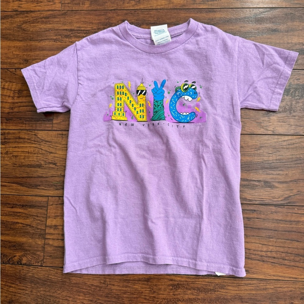 Vintage Kids NYC New York Graphic Tee Travel Vacation Y2K Character | Small